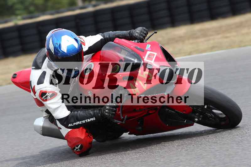/Archiv-2022/55 14.08.2022 Plüss Moto Sport ADR/Freies Fahren/425